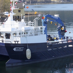 HS.MARINE on the Auvær